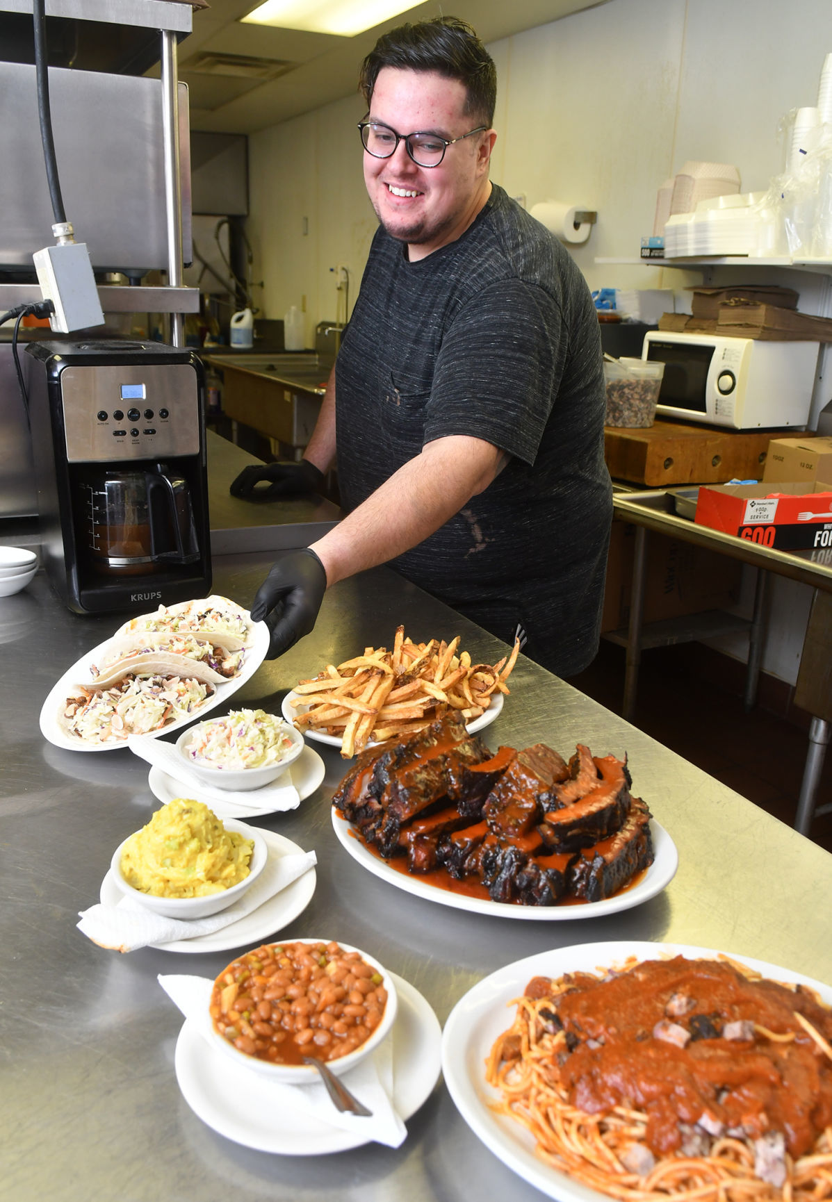 Damion's Rib Haven in East Moline.